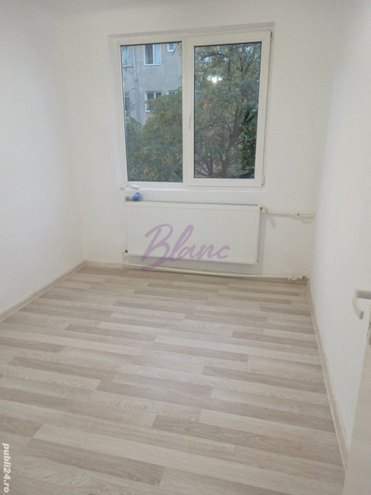 Apartament  cu 3 camere, zona Velenta, Oradea