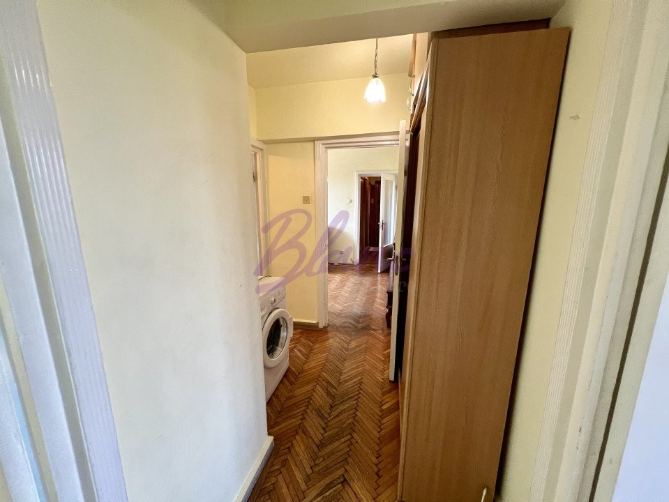 Apartament cu 3 camere bulevardul Dacia