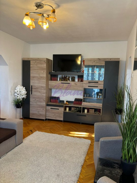 Apartament cu 3 camere 